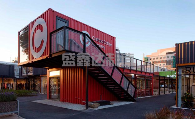 “訂單減少，空柜快堆到門口了！”全球集裝箱空箱突然多了起來